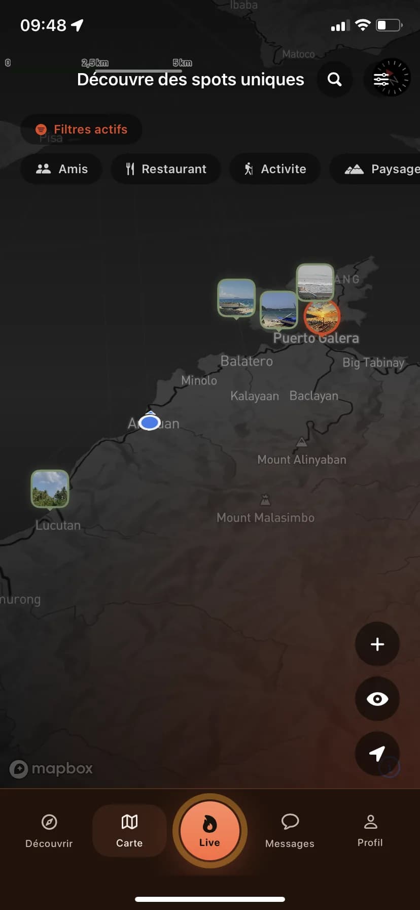 Carte Orizn avec voyageurs autour d'un spot